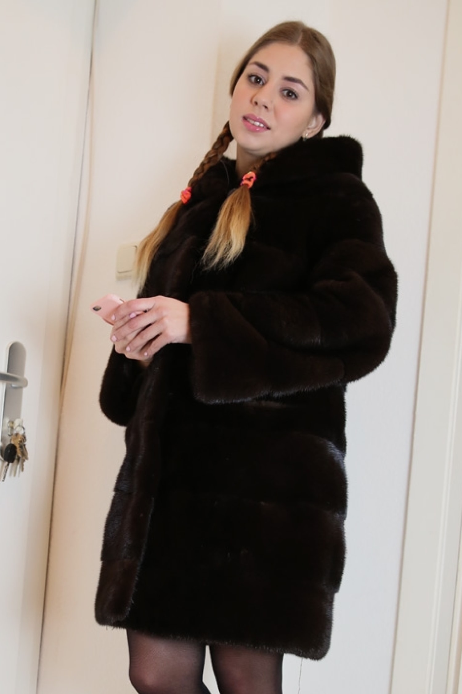 an image of Julia Red